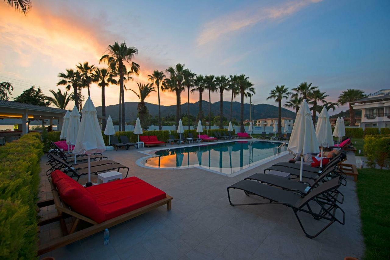 Voxx Marmaris Beach Resort Hotel Exterior photo